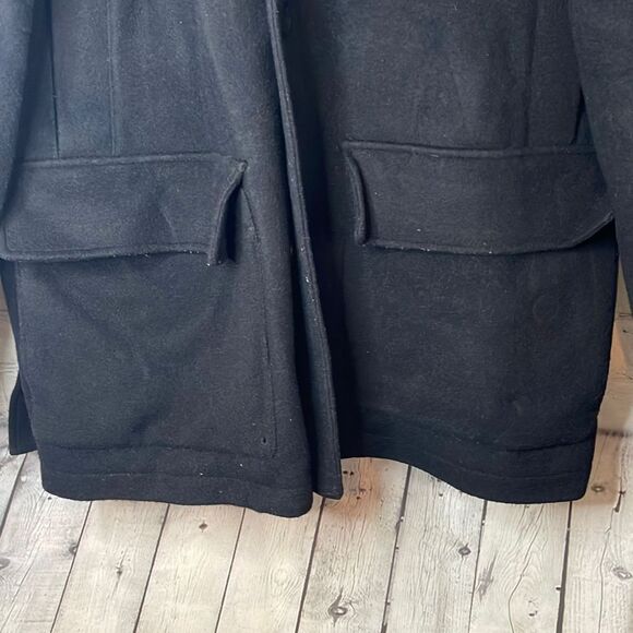 Liz Claiborne Men’s Thigh Length Black Italian Wool Blend Coat Jacket - Picture 2 of 7